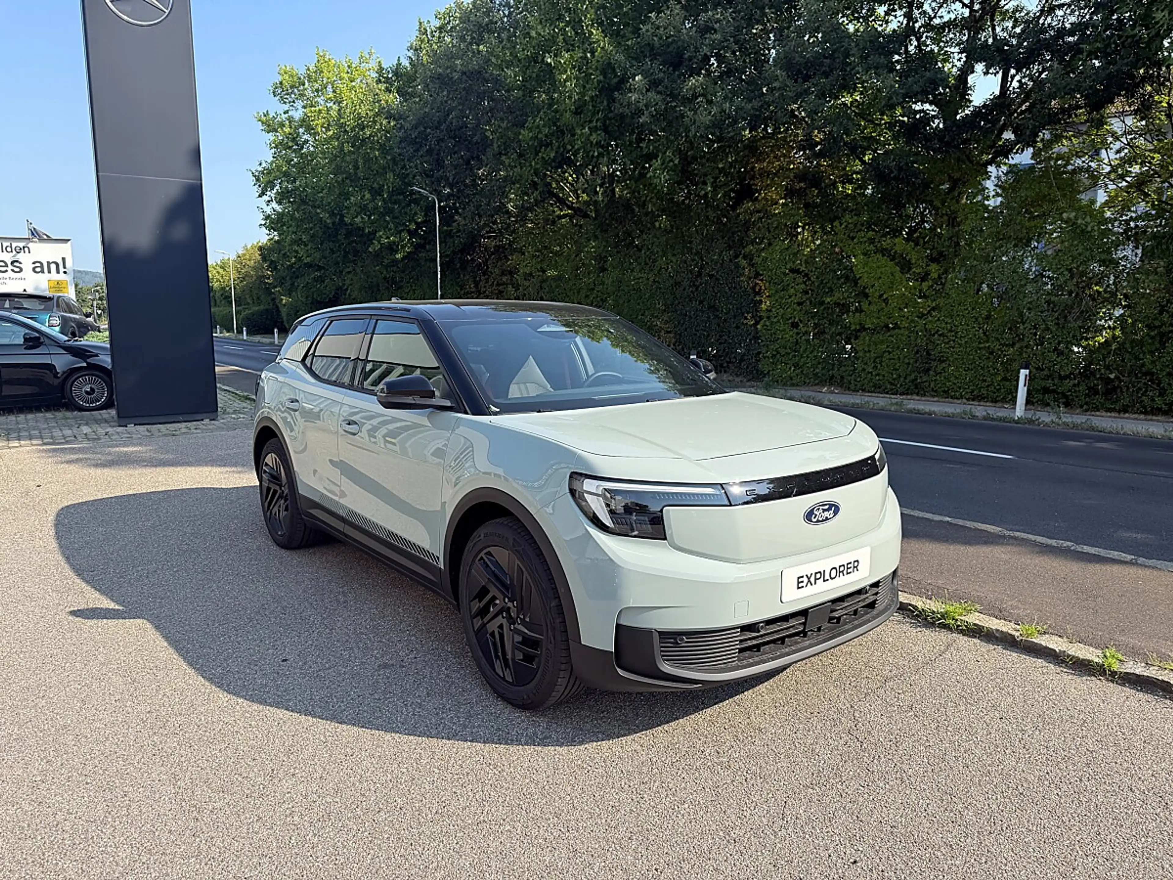 Ford Explorer Elektro Dual Motor 77kWh AWD Collection — photo 2