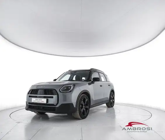 MINI Countryman D Cooper D  2.0 48V D Classic auto
