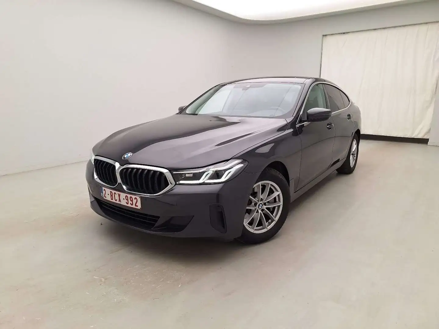 BMW 620 dA Gran Turismo PANO-LED-CUIR NAPPA-ATTELAGE-NAVI Gris - 2