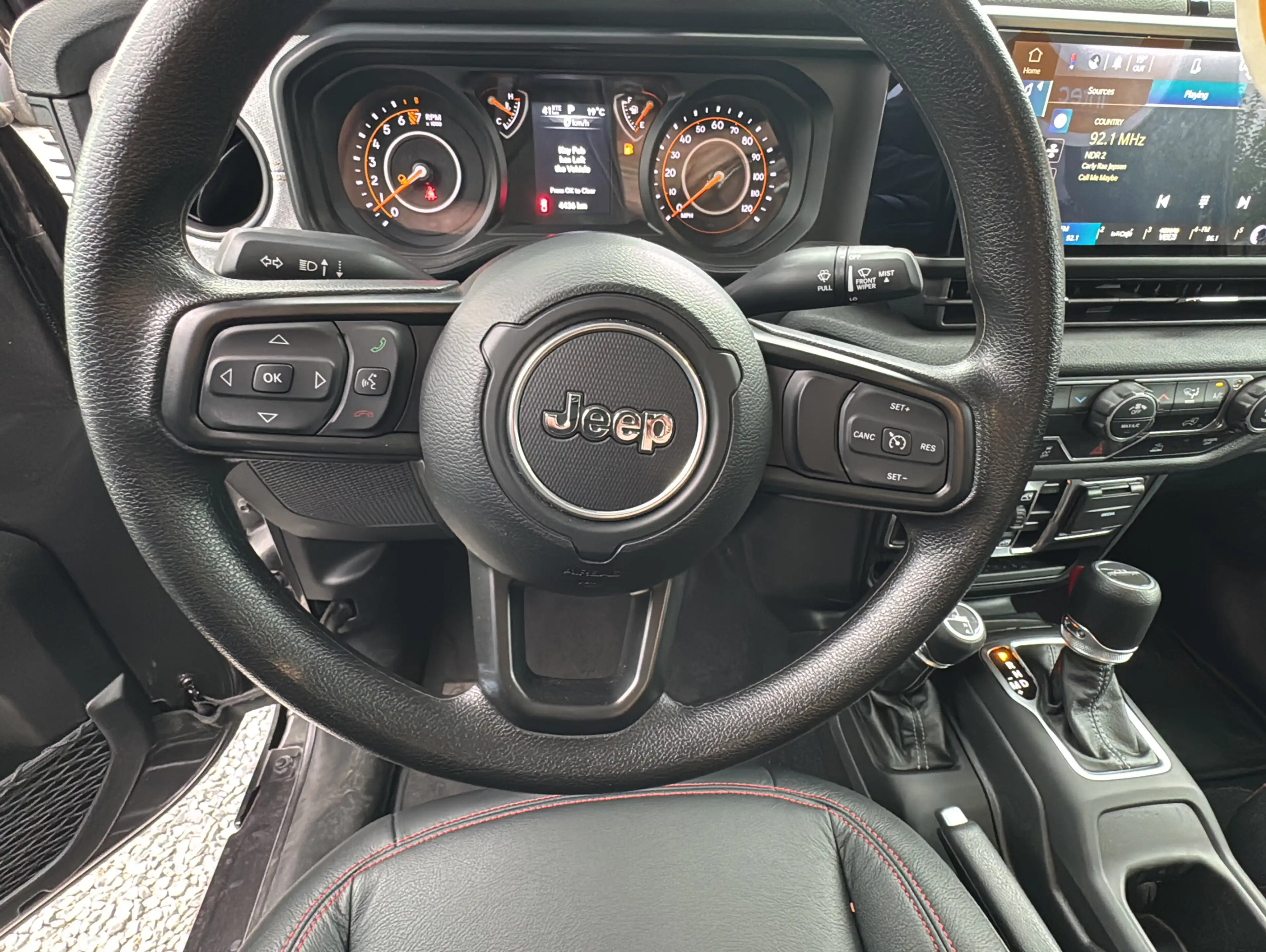 Jeep Gladiator Nigthawk 3,6 Sport 4X4 LTD Avail Sport — photo 10