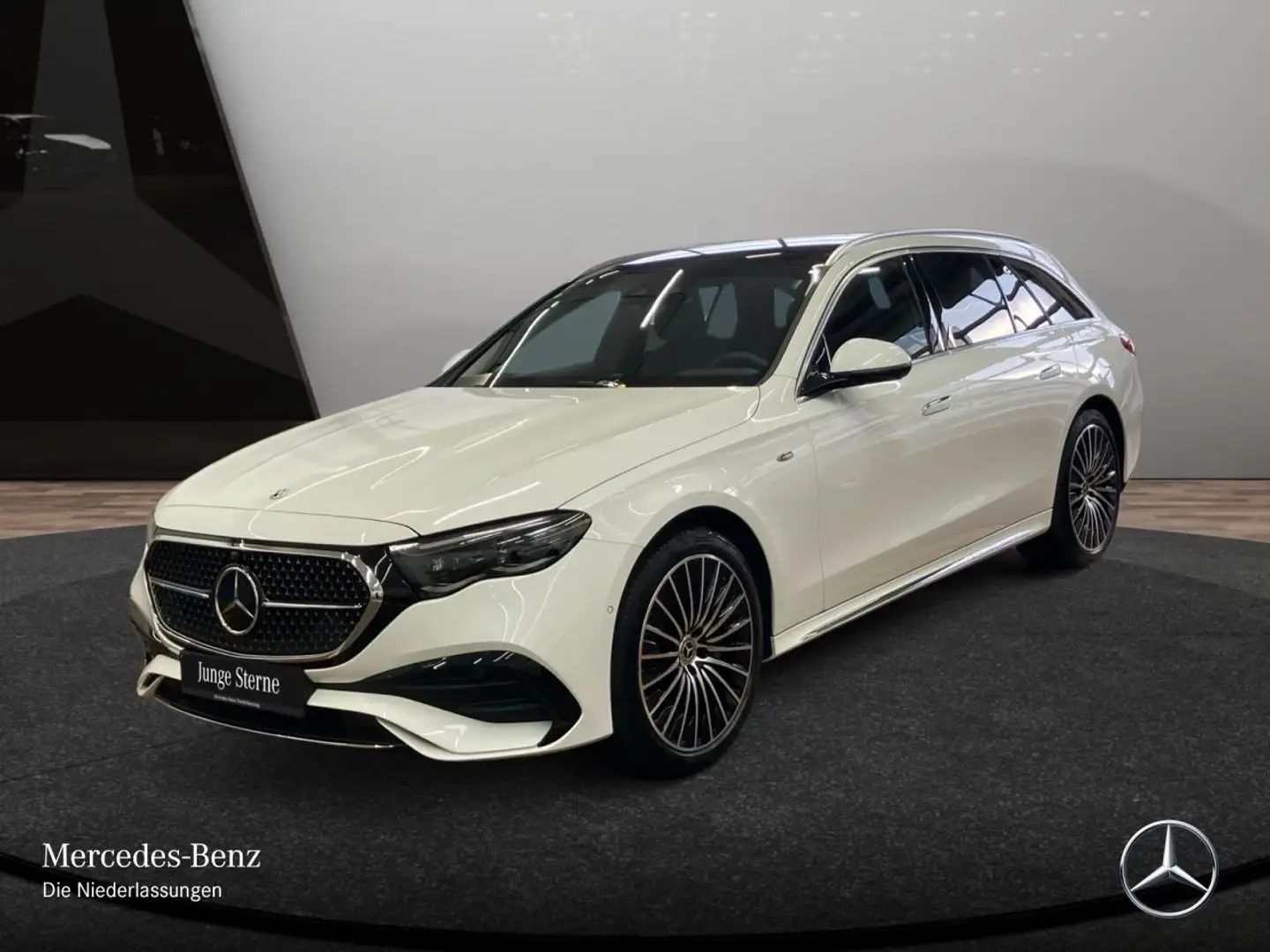 Mercedes-Benz EQE 300 E 300 e T Hybrid AMG Fahrass 360° Airmat Pano HUD Weiß - 2