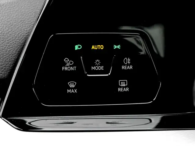 Volkswagen Golf view 13