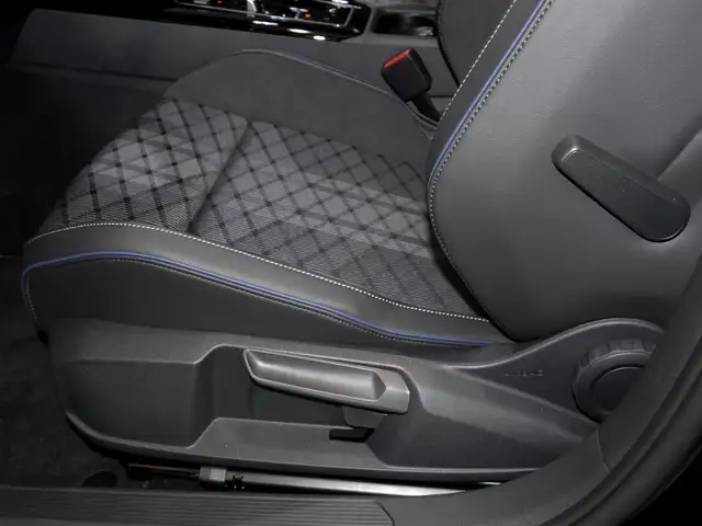 Volkswagen Golf view 15