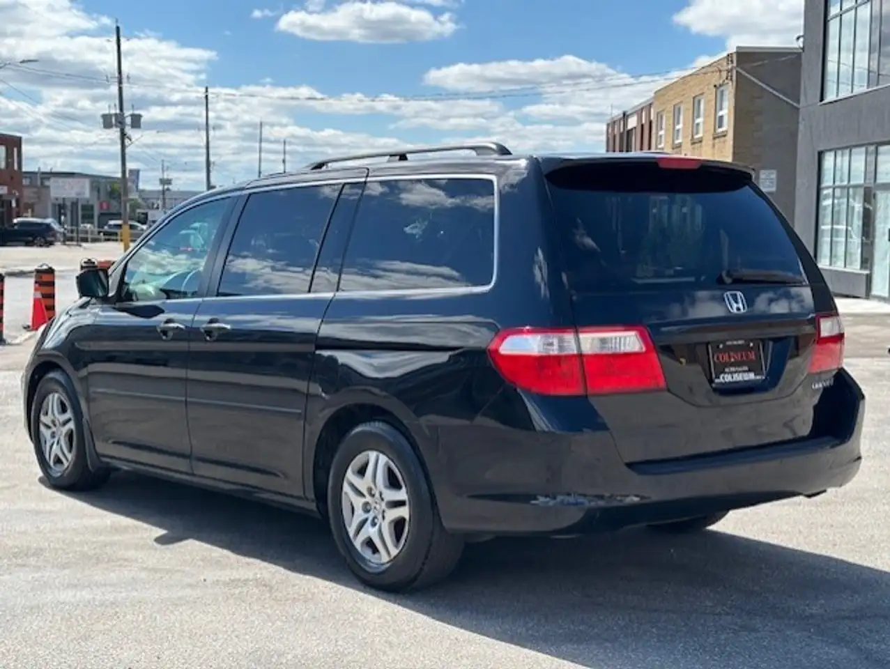 Honda Odyssey снимка Honda Odyssey