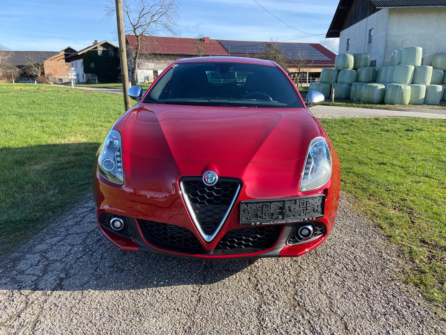 Alfa Romeo Giulietta Super 1,4 TB 120 Rot - 1