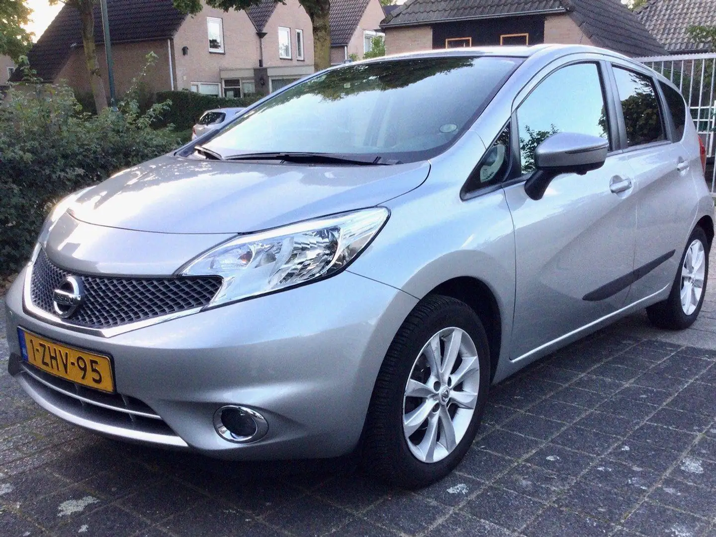 Nissan Note 1.2 DIG-S Connect Ed, Dodehoekdetectie | NAP Zilver - 1
