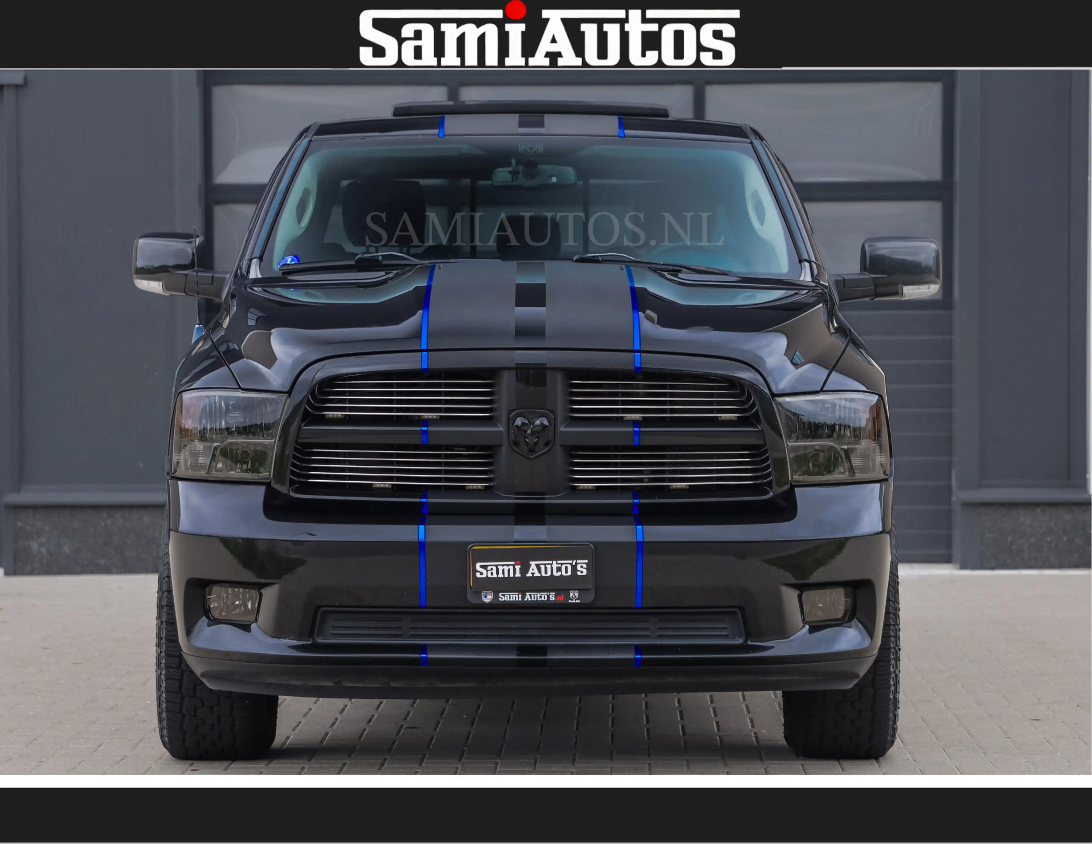 Dodge RAM BLACK ON BLACK | 5.7 V8 HEMI | SPORT | STOER EN LE — photo 12