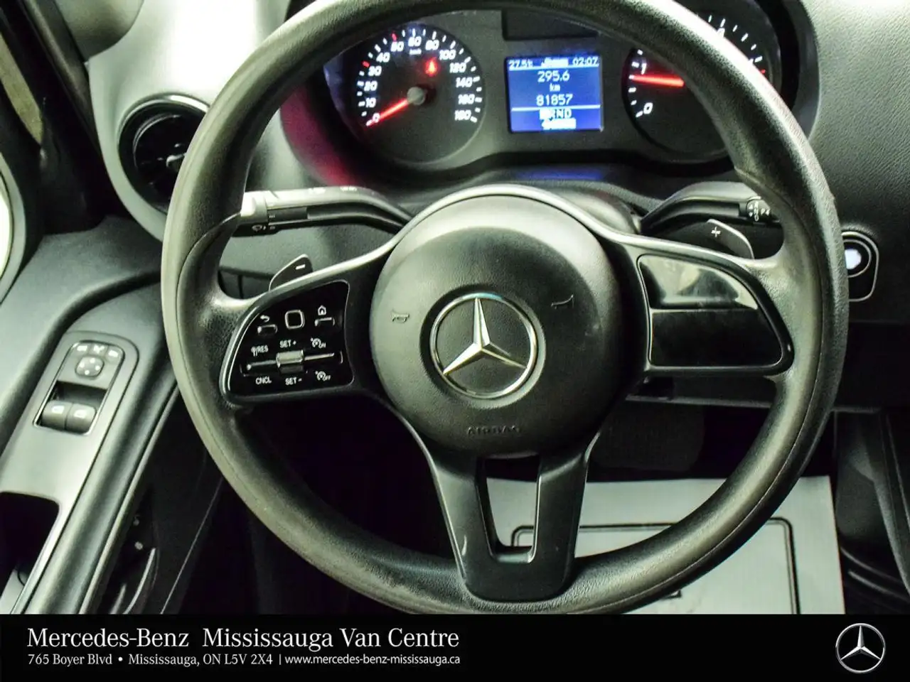 Mercedes-Benz Sprinter снимка Mercedes-Benz Sprinter