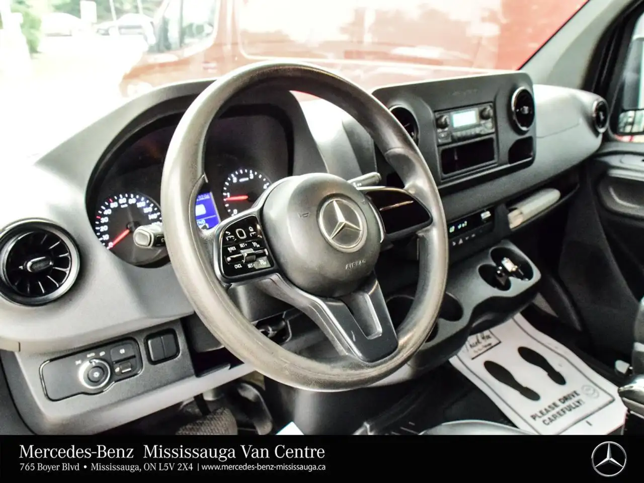 Mercedes-Benz Sprinter снимка Mercedes-Benz Sprinter