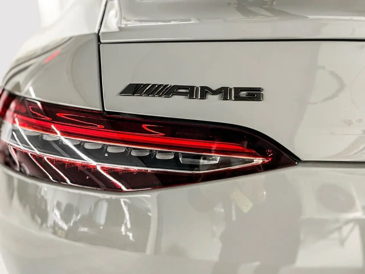 Mercedes-Benz AMG GT снимка Mercedes-Benz AMG GT