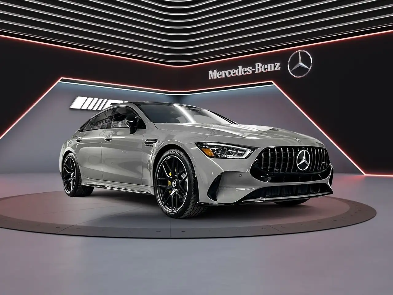 Mercedes-Benz AMG GT снимка Mercedes-Benz AMG GT