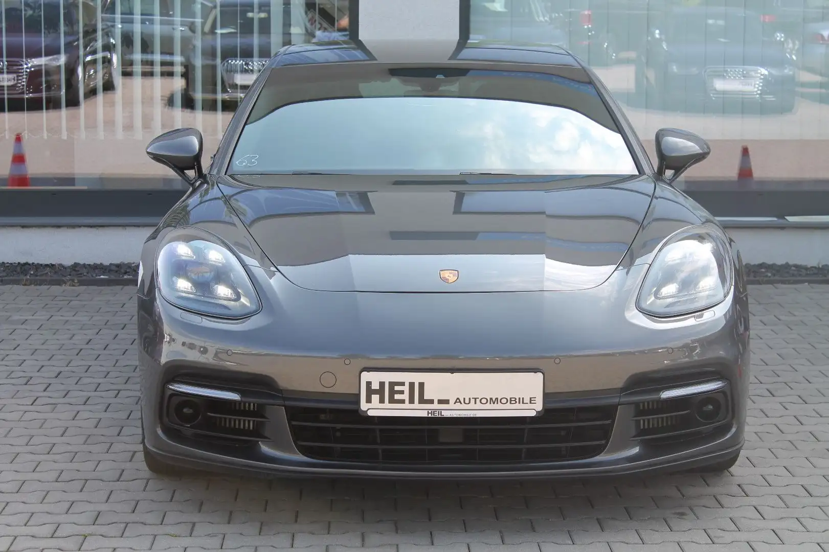 Porsche Panamera 4 S Diesel*ACC*MATRIX-LED*BOSE*NAVI* Grau - 2