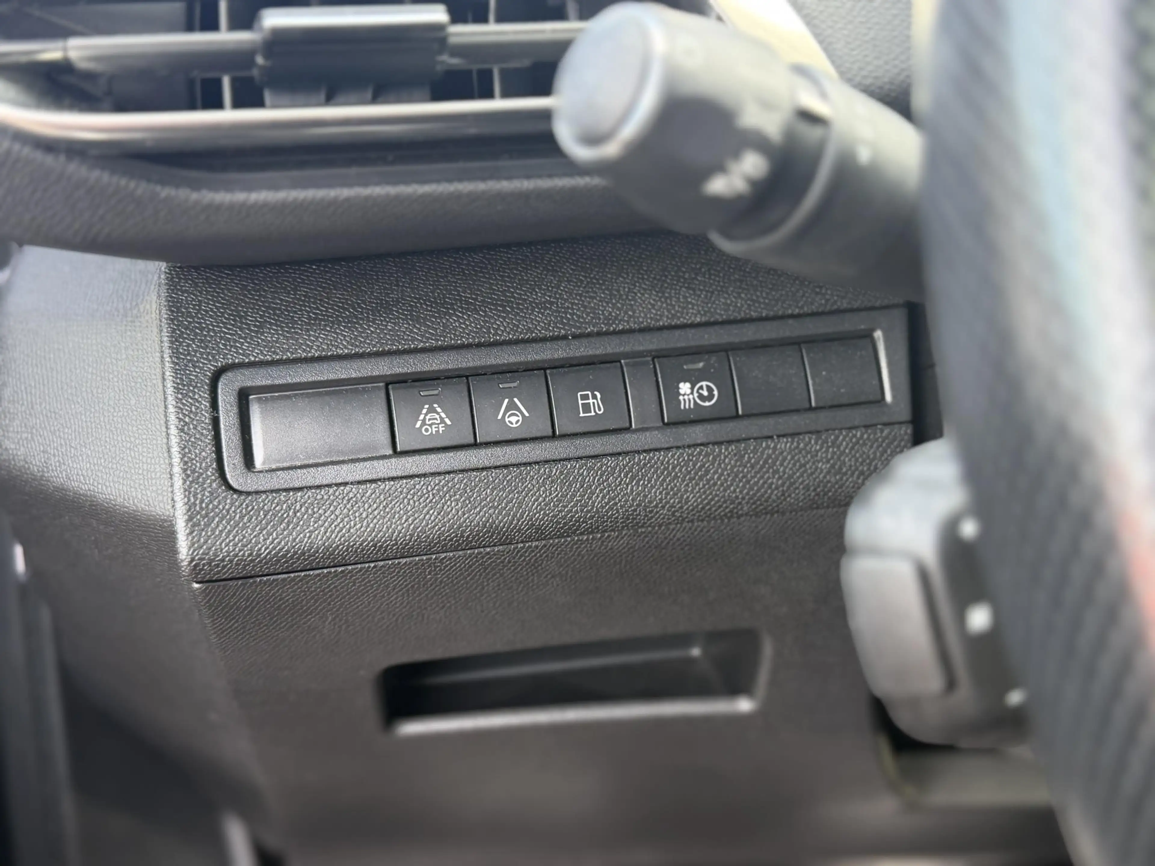 Peugeot 3008 1.6 HYbrid4 300 Blue Lease GT Automaat - Navigatie — photo 29