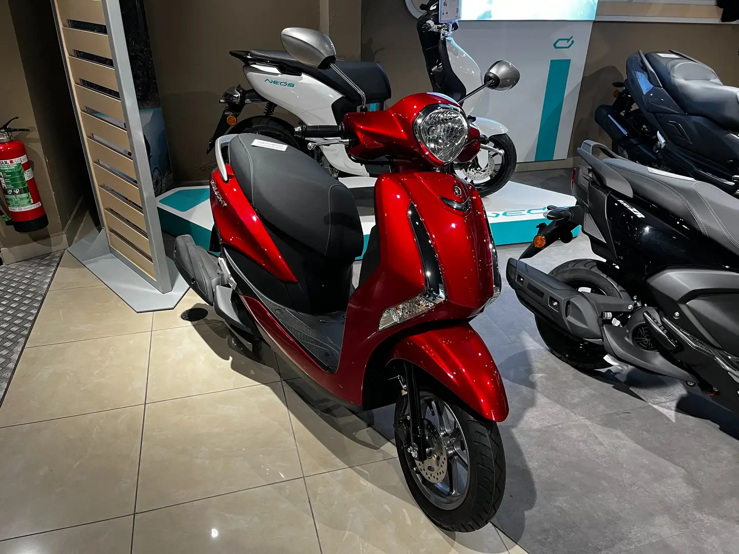 Yamaha D'elight Neuf - PROMO - Garanti 5 ans Rojo - 1