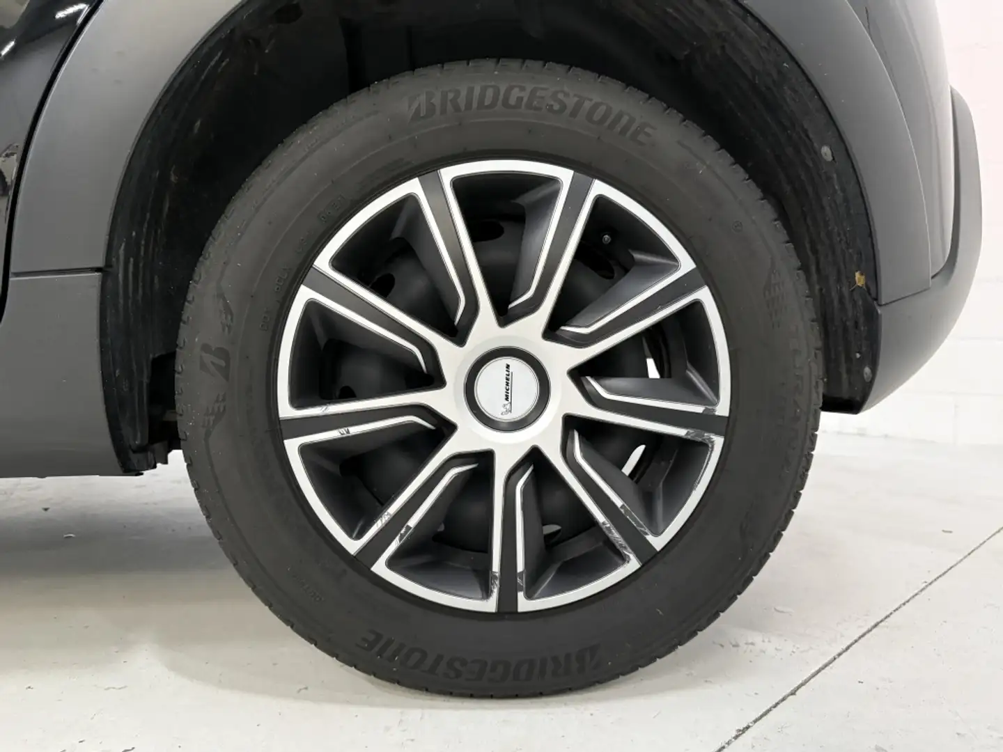 Citroen C3 SX / SW Feel *Cruise*Lane Assist*Bluetooth*Airco* Noir - 2