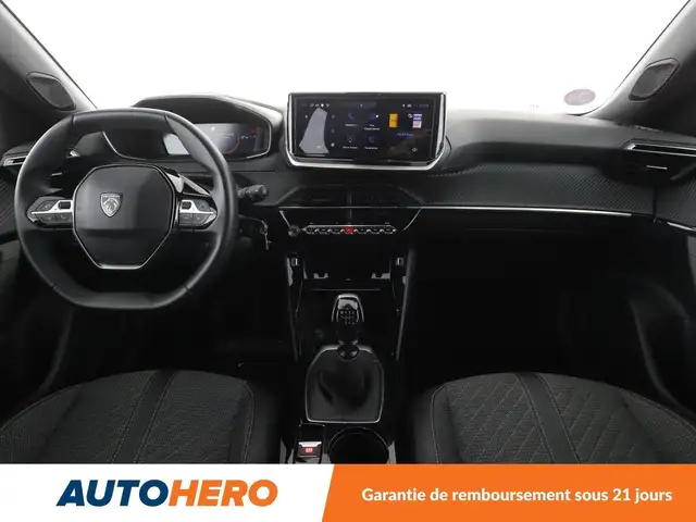 Peugeot 2008 view 12
