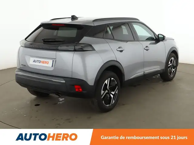 Peugeot 2008 view 6