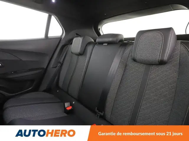 Peugeot 2008 view 14