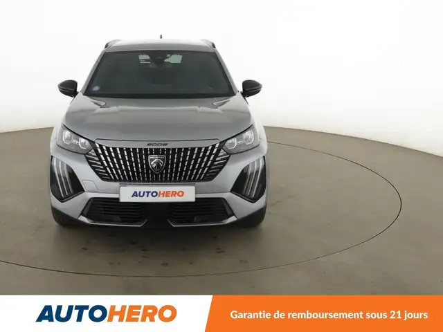 Peugeot 2008 view 9