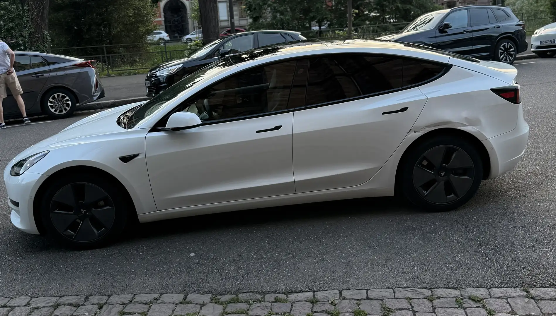 Tesla Model 3 Standard Range Plus RWD Blanc - 2
