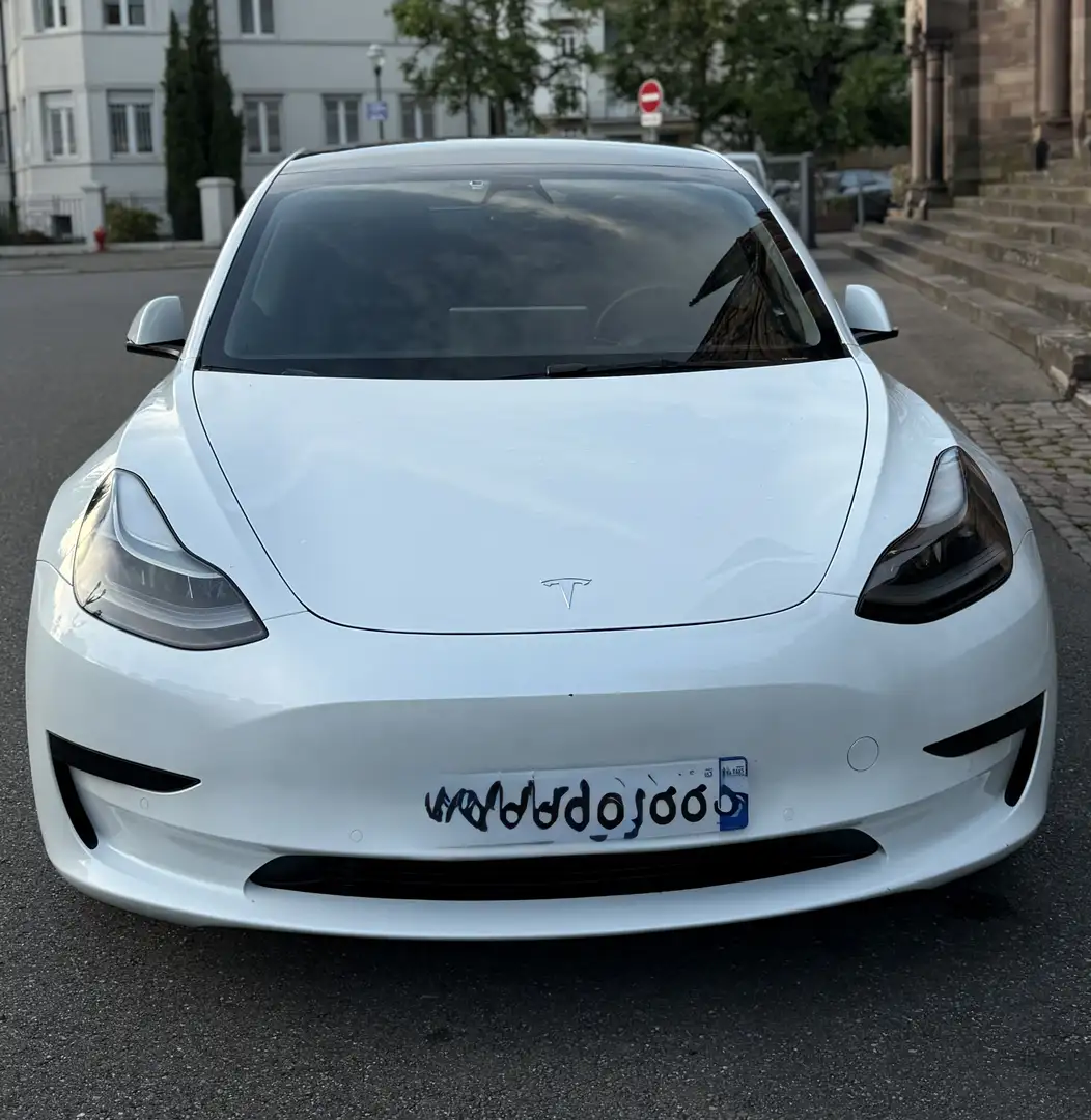 Tesla Model 3 Standard Range Plus RWD Blanc - 1