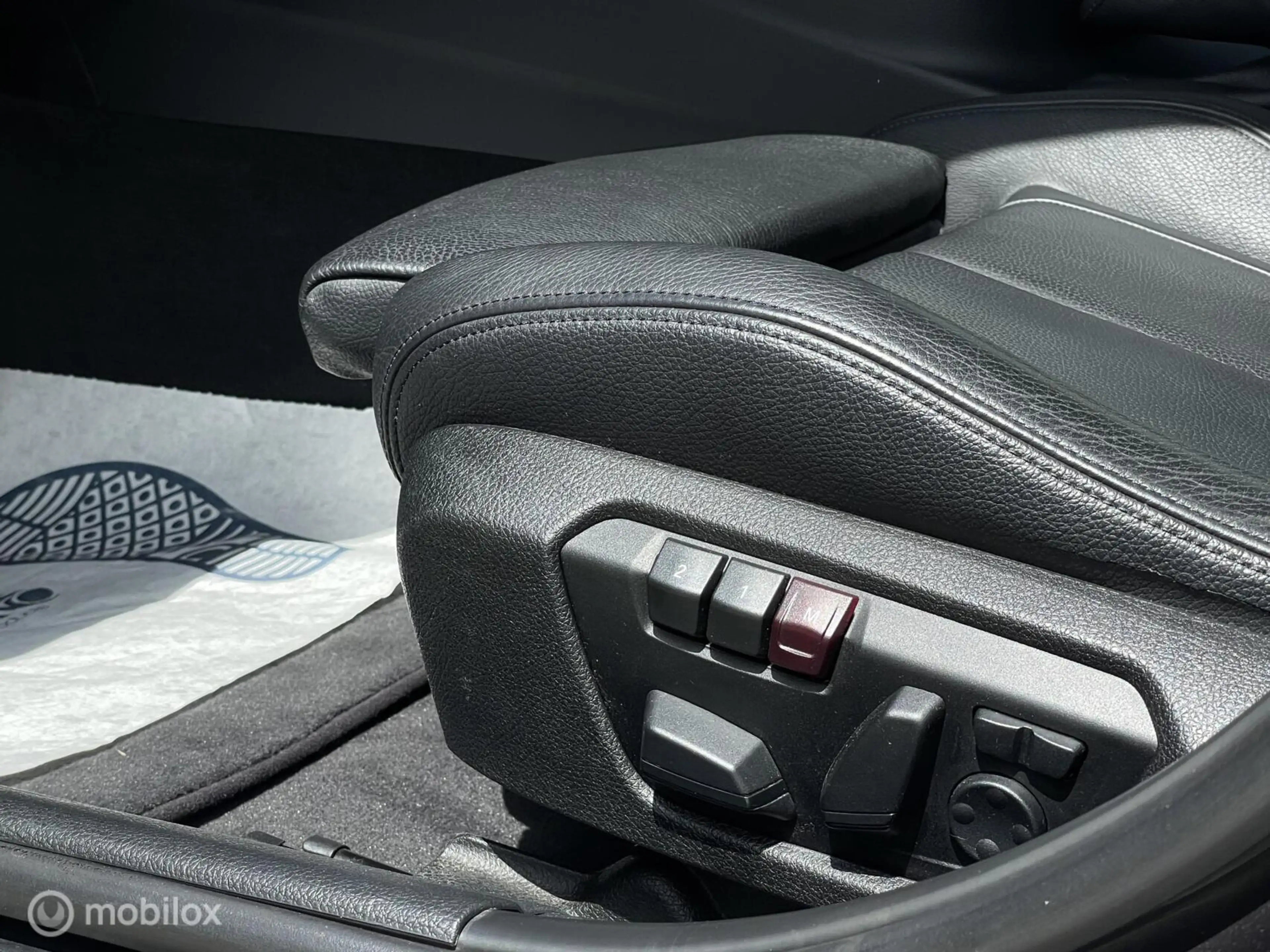 BMW 328 3-serie Touring 328i Luxury / KEURIG / PANORAMA / — photo 4