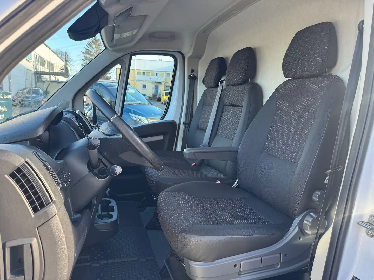 Opel Movano 2.2d L1H1 3,5t Edition/Klimaa/Kam/Navi/3S Weiß - 2