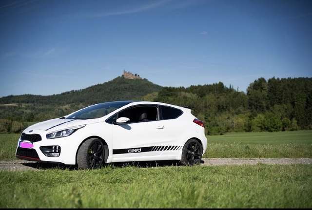 Imagine Kia Ceed / cee'd 1.6 T-GDI GT-Track