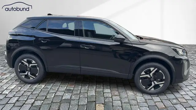 Peugeot 2008 view 4