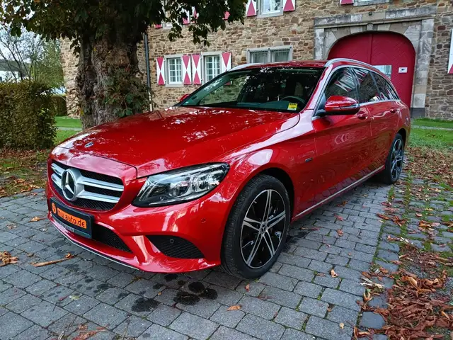 Mercedes-Benz C 300 e T Avantg. LED,Burmester,Widescreen,19tkm