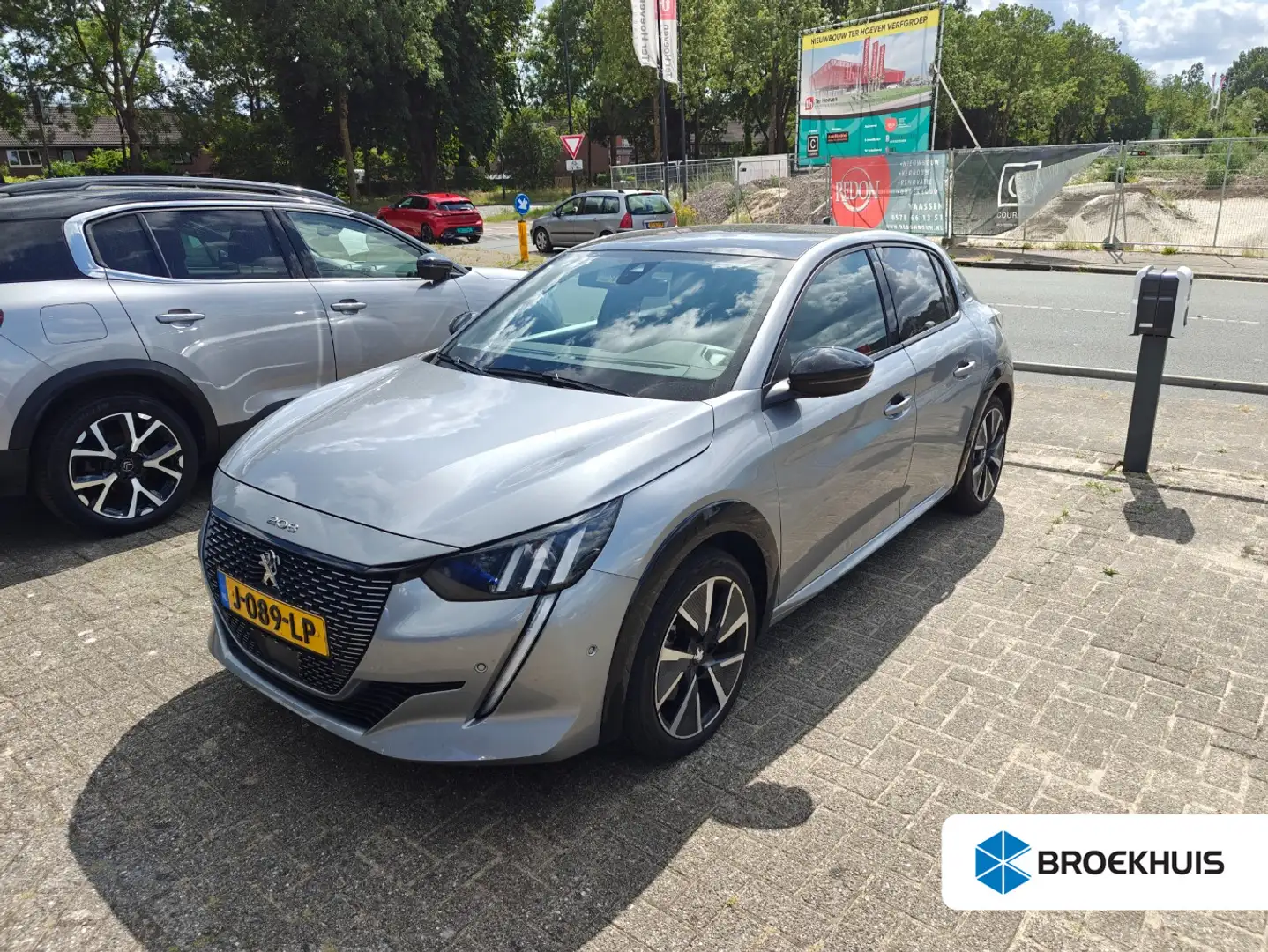 Peugeot e-208 EV GT 350 50 kWh | Achterbank in delen neerklapbaa Gris - 1