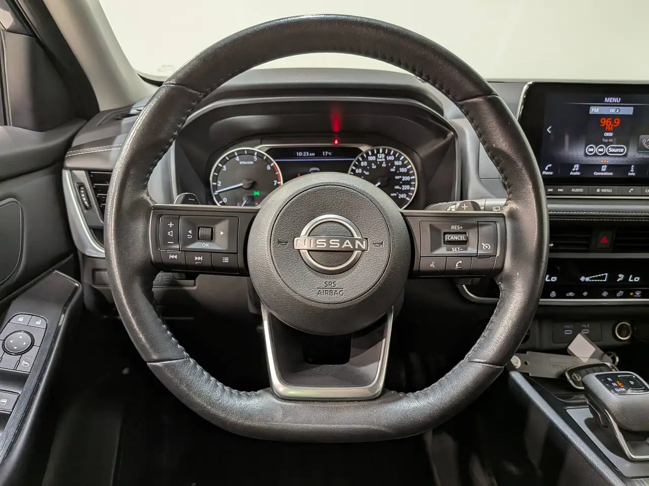 Nissan Rogue fotografie Nissan Rogue