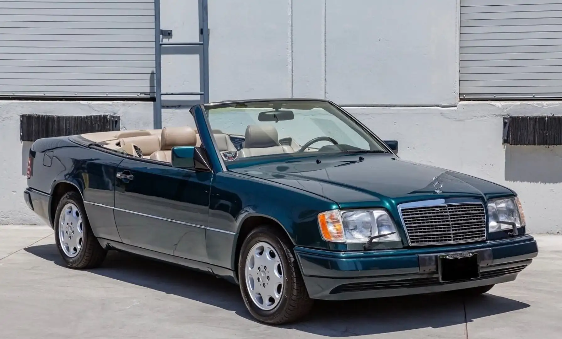 Mercedes-Benz 320 W124 Cabrio Leder Memory Grün - 1