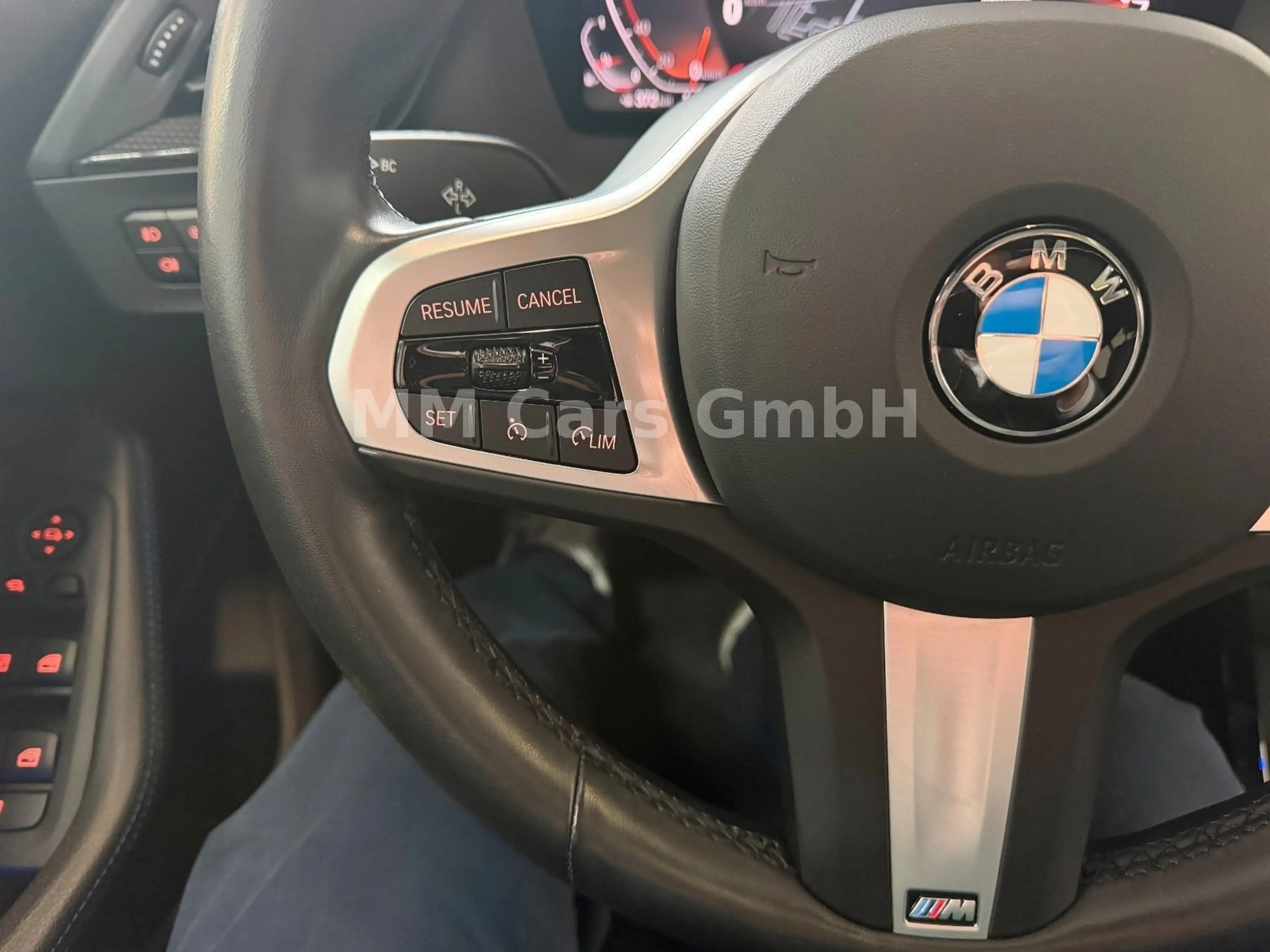 BMW 118 i M Sport — photo 13