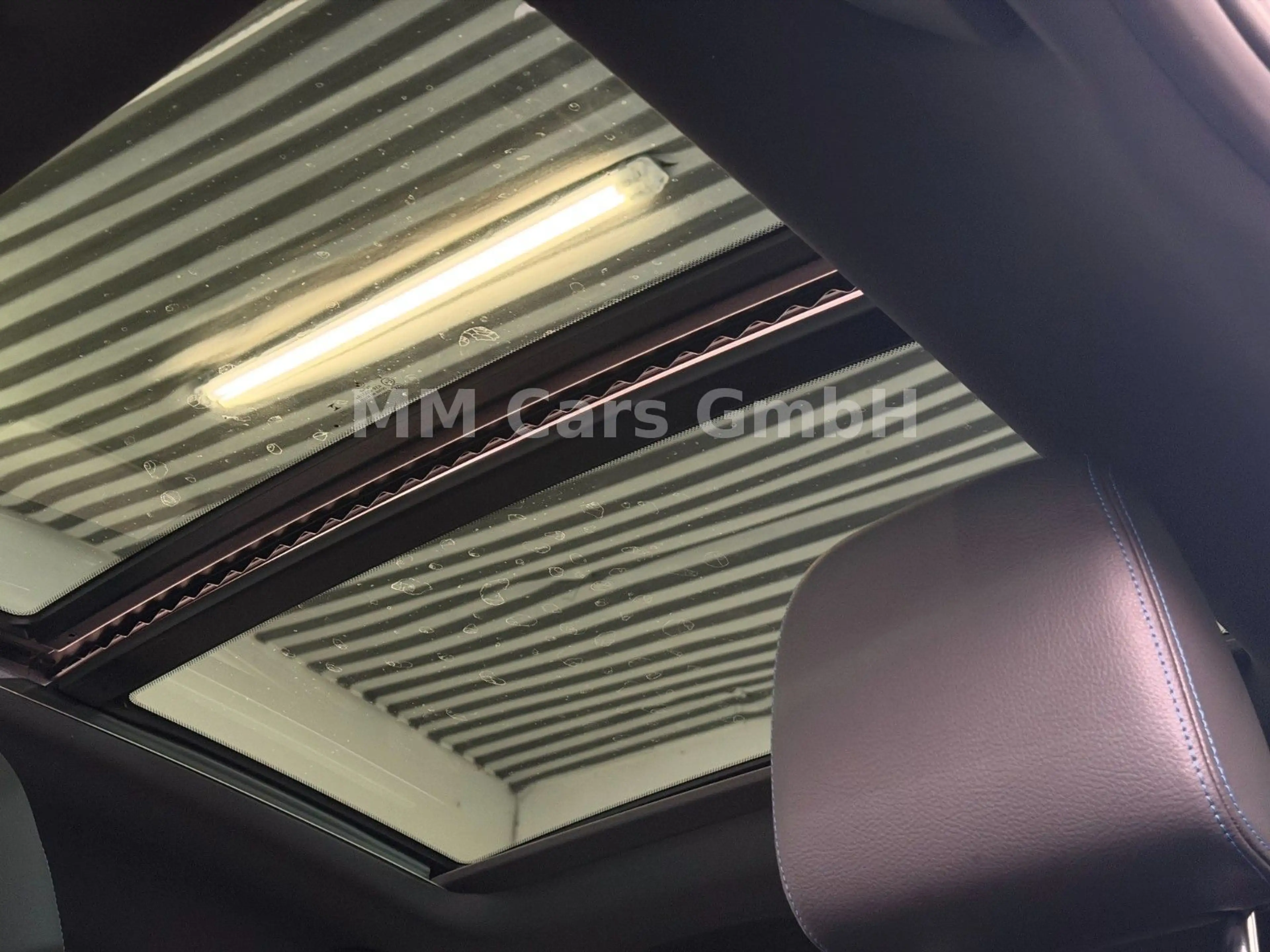 BMW 118 i M Sport — photo 10