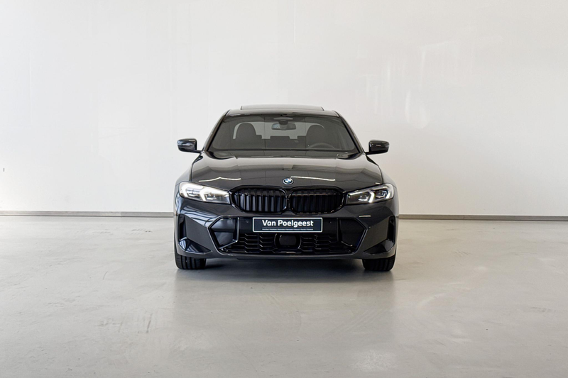 BMW 330 3 Serie Sedan 330e Innovation Pack M Sportpakket P — photo 6