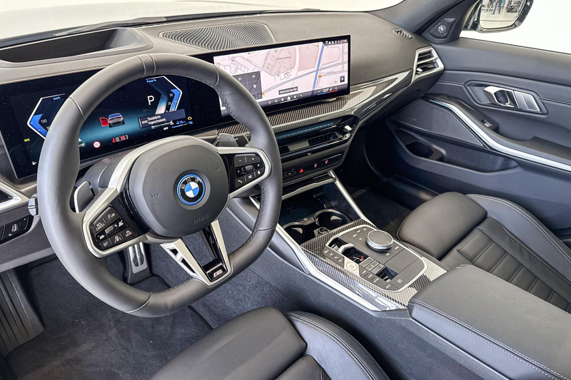 BMW 330 3 Serie Sedan 330e Innovation Pack M Sportpakket P — photo 12