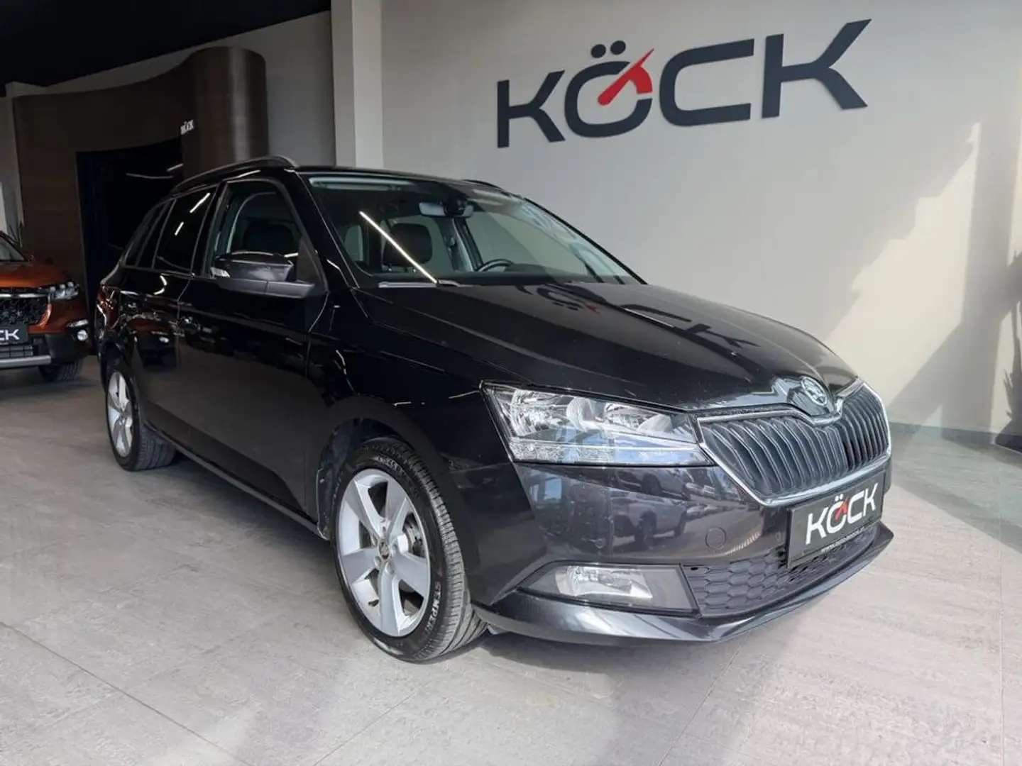 Skoda Fabia Ambition Schwarz - 2
