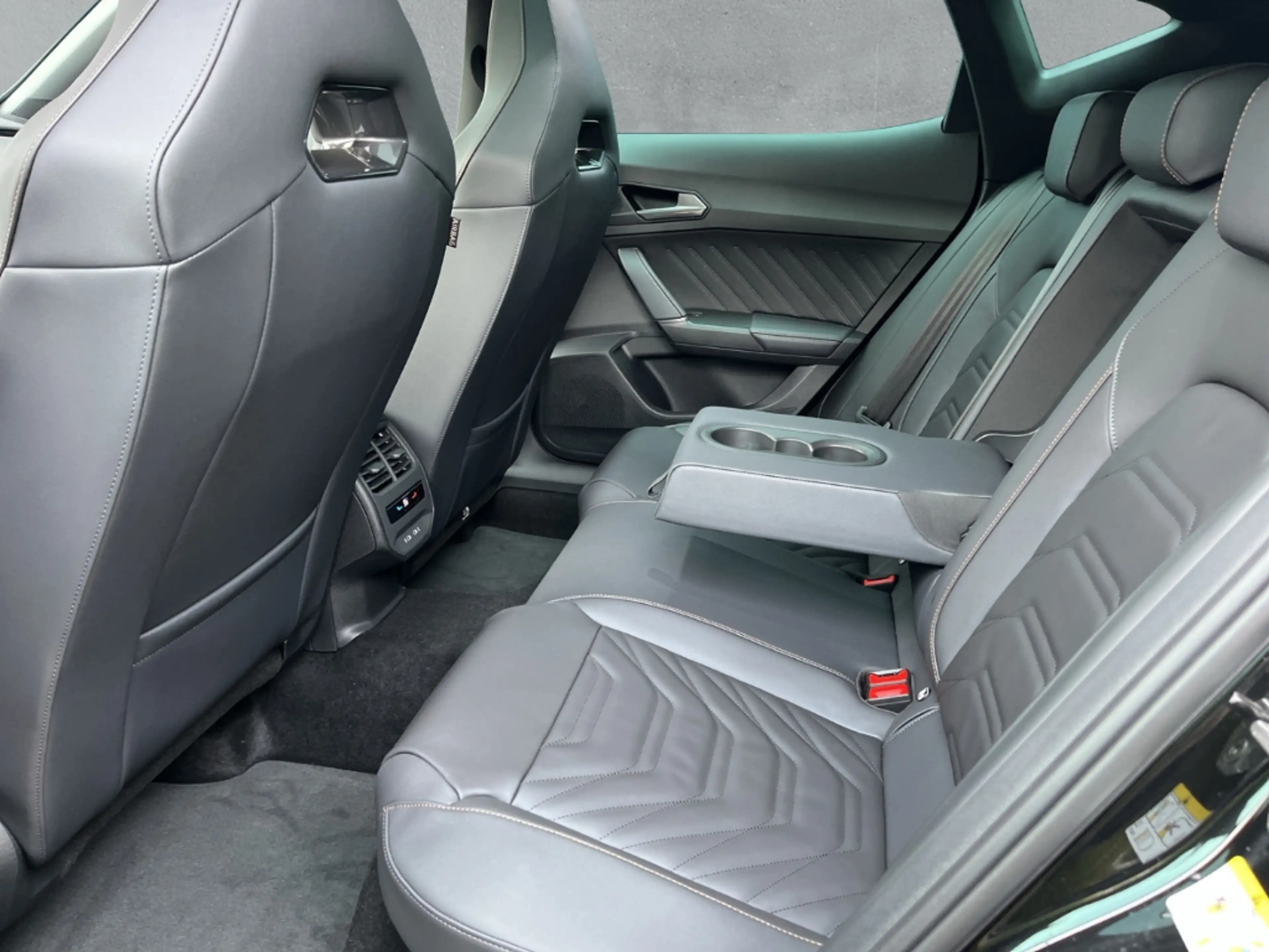 CUPRA Formentor VZ ABT/ UPE: 74.410,- € / 2.0 TSI 4DRIVE AHK SKYLI — photo 10