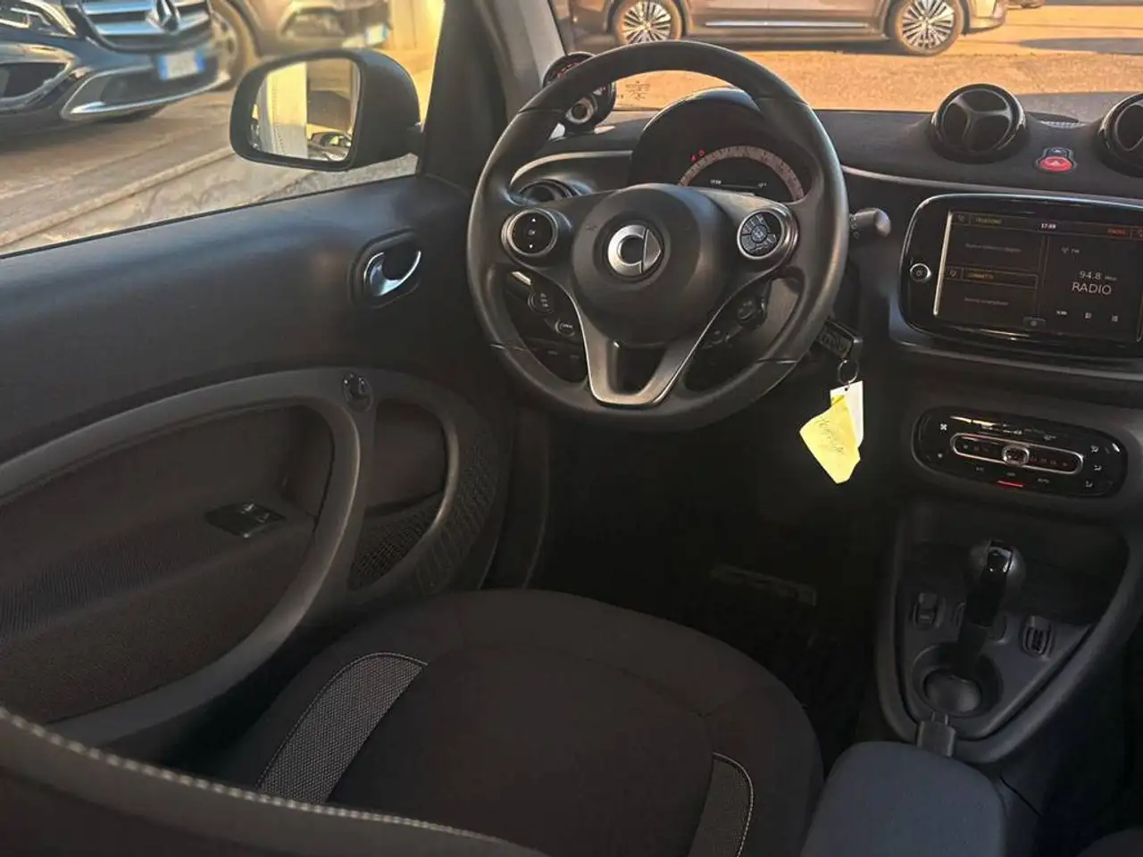 smart forTwo 2021 — фото 11
