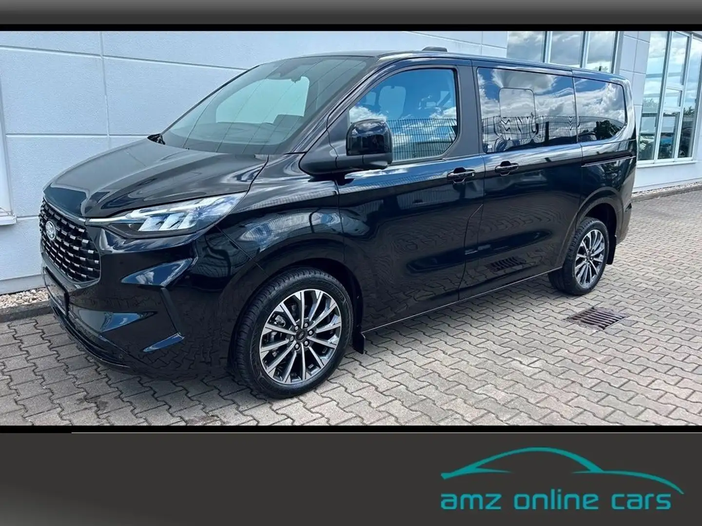 Ford Tourneo Custom Titanium X L1 4WD Aut. Pano*LED*B Zwart - 1