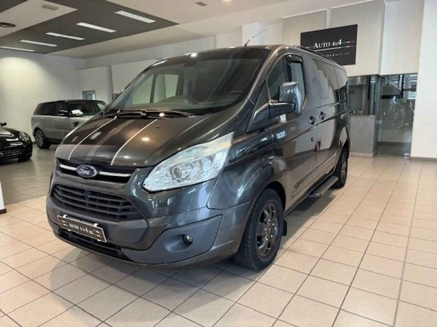 Ford Tourneo Custom 9 POSTI Grigio - 2