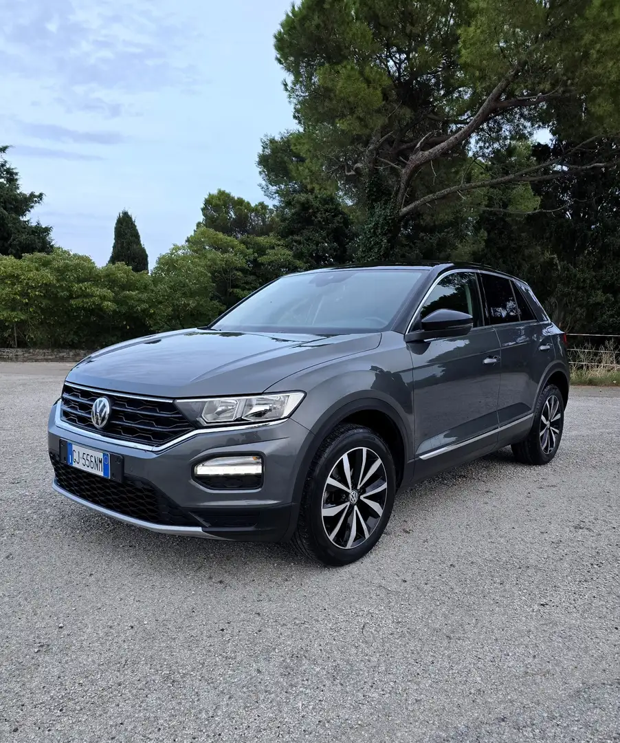 Volkswagen T-Roc 1.0 tsi Style 115cv Grigio - 1