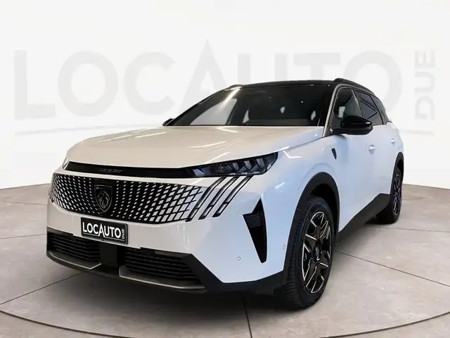 2025 Peugeot 5008 in White for sale