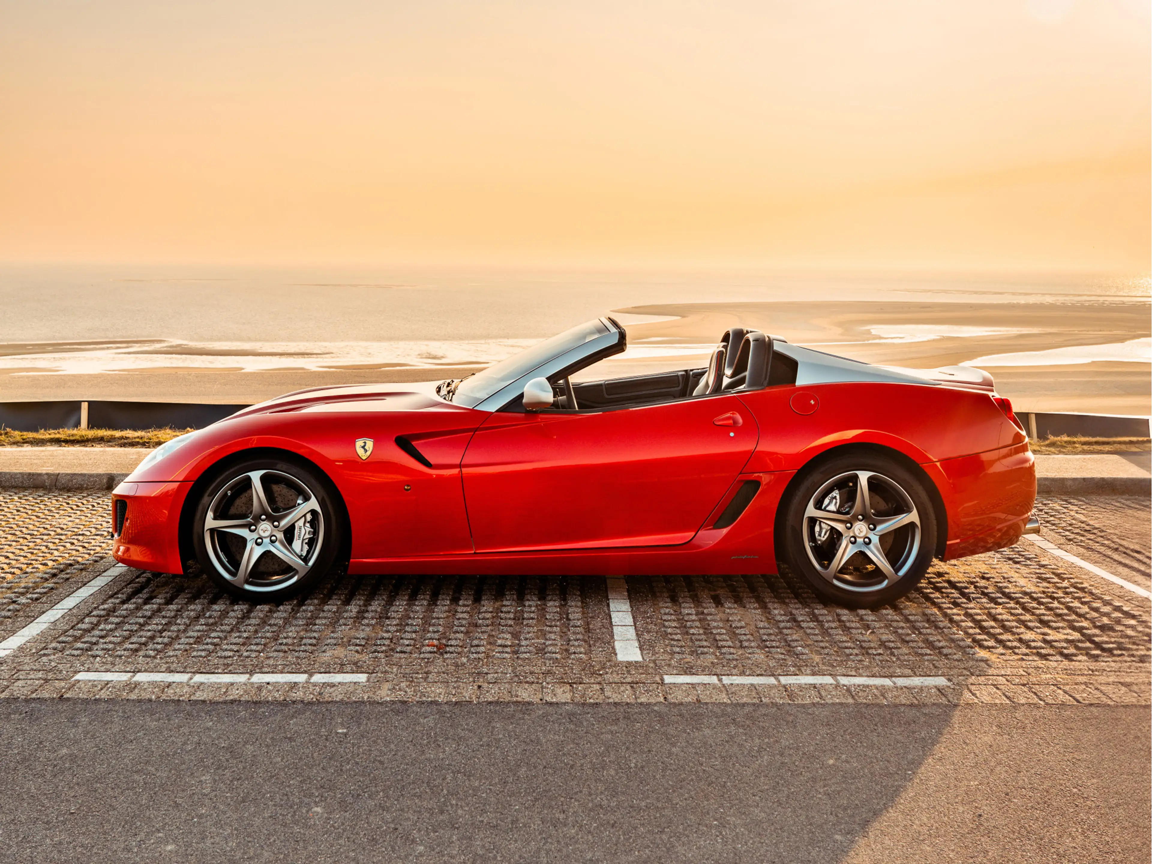 Ferrari 599 SA Aperta - Rosso F1 2007 - 1 of 80 — photo 13
