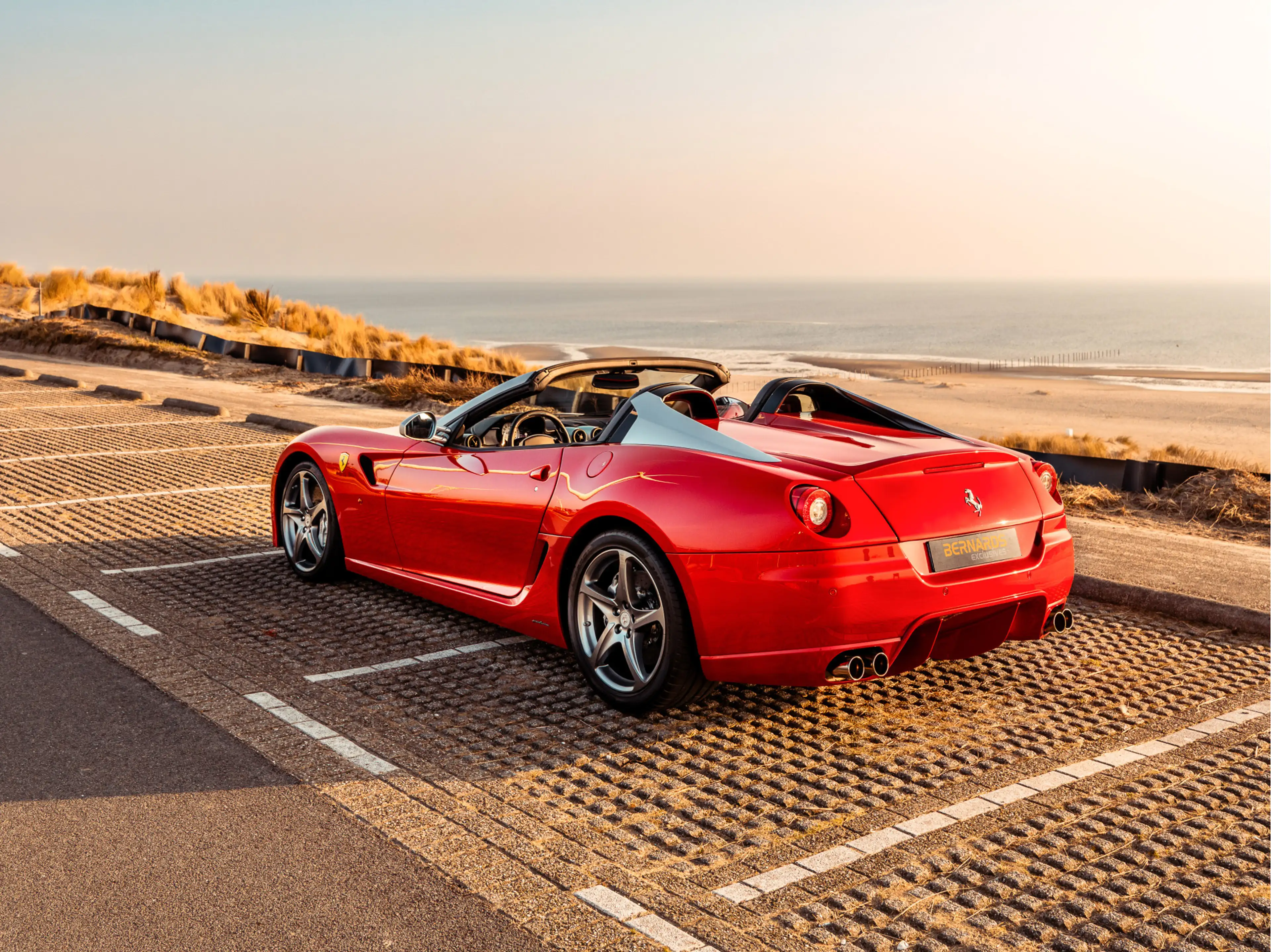 Ferrari 599 SA Aperta - Rosso F1 2007 - 1 of 80 — photo 2
