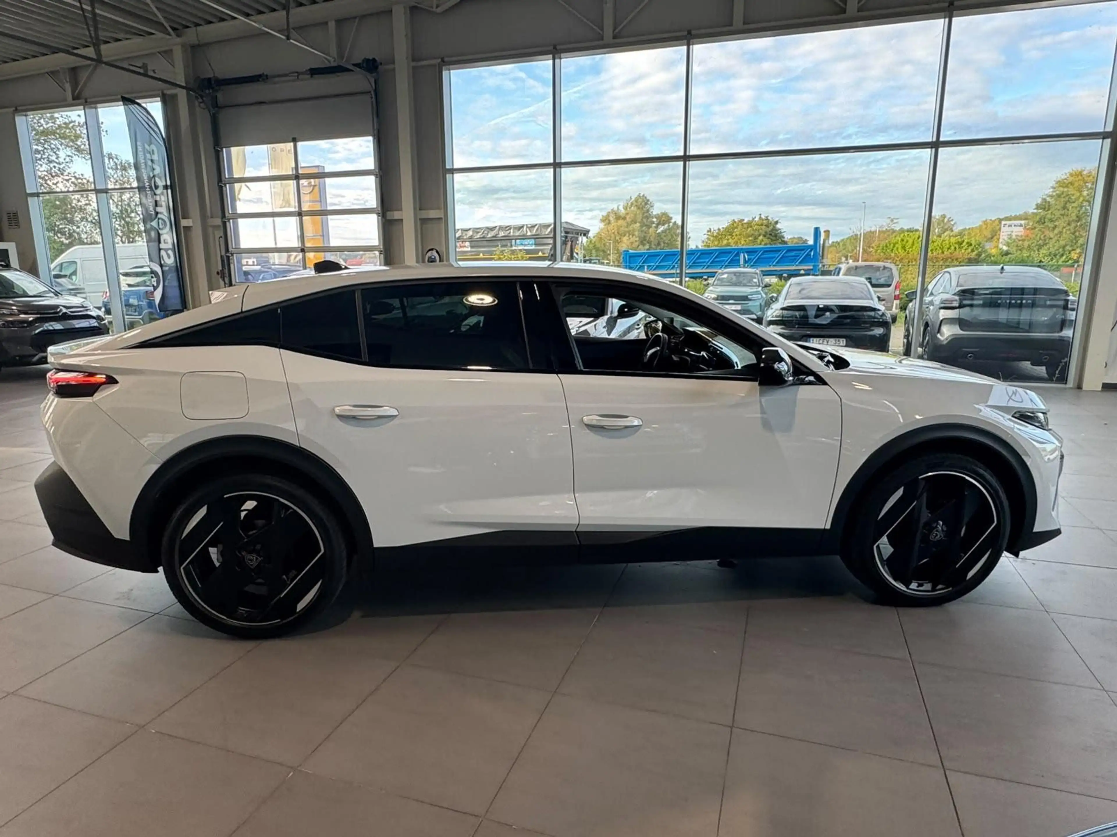 Peugeot 408 1.2 Hybrid GT e-DSC6 5d 100kW — photo 4