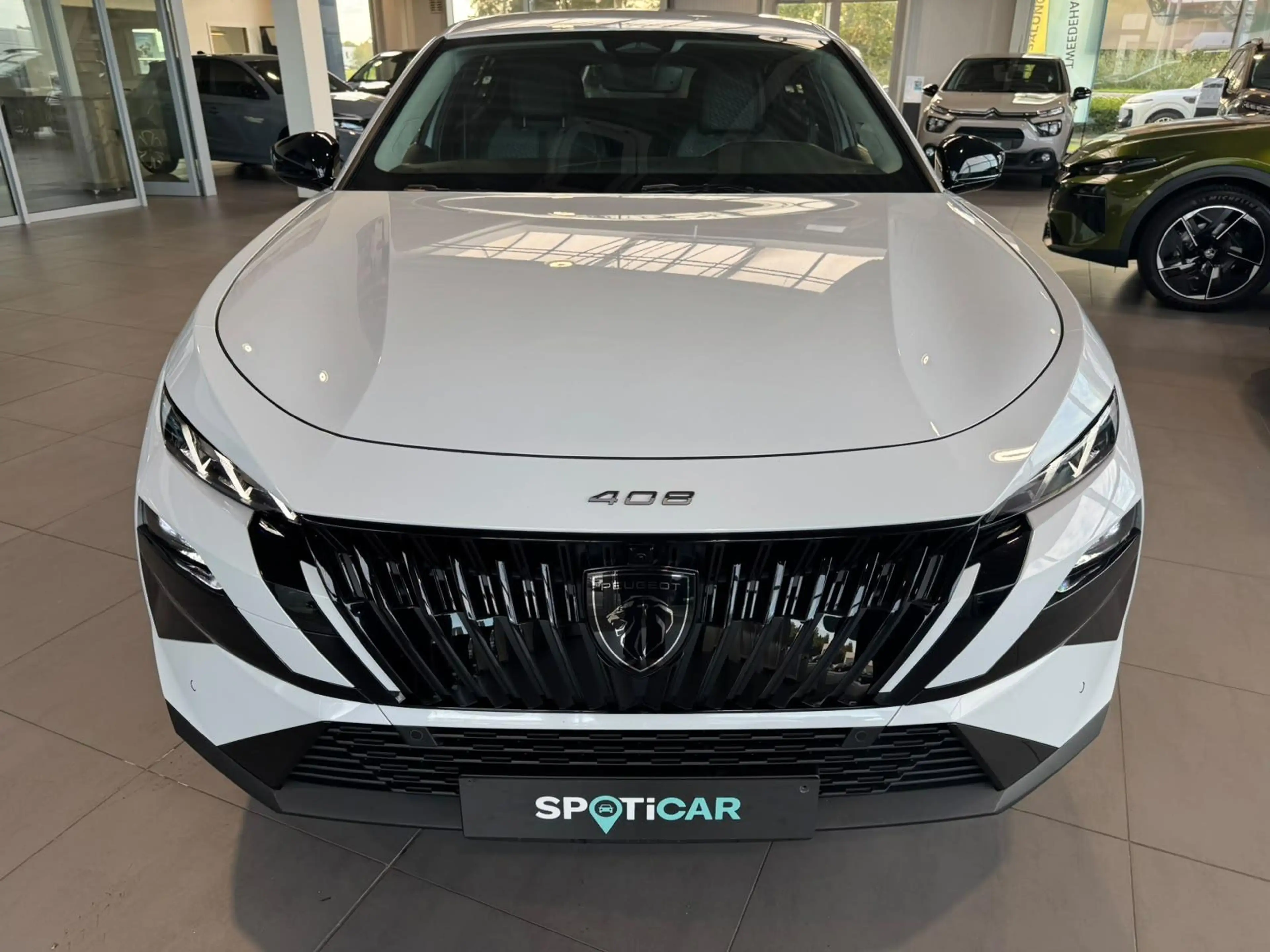 Peugeot 408 1.2 Hybrid GT e-DSC6 5d 100kW — photo 2