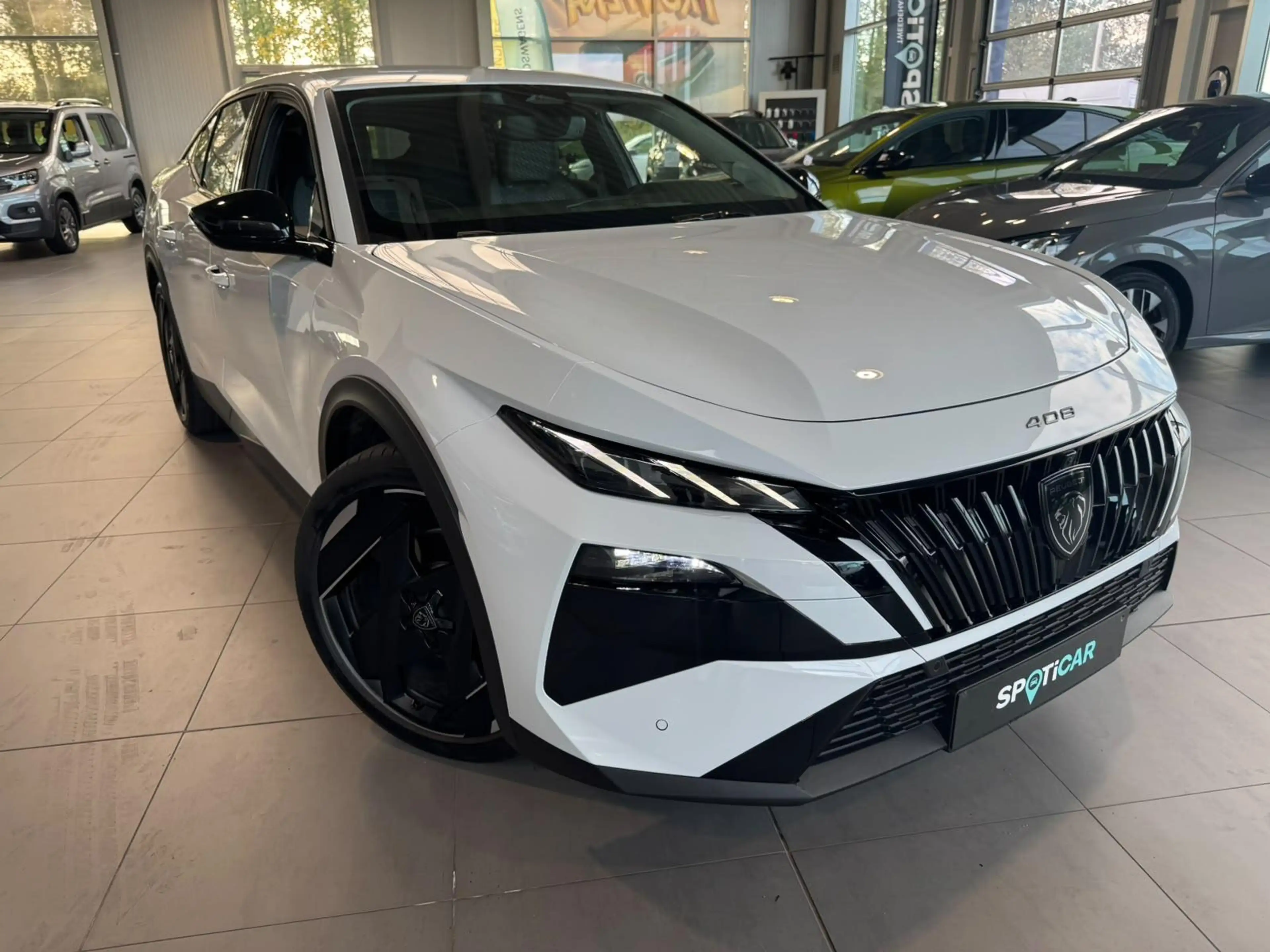 Peugeot 408 1.2 Hybrid GT e-DSC6 5d 100kW — photo 3