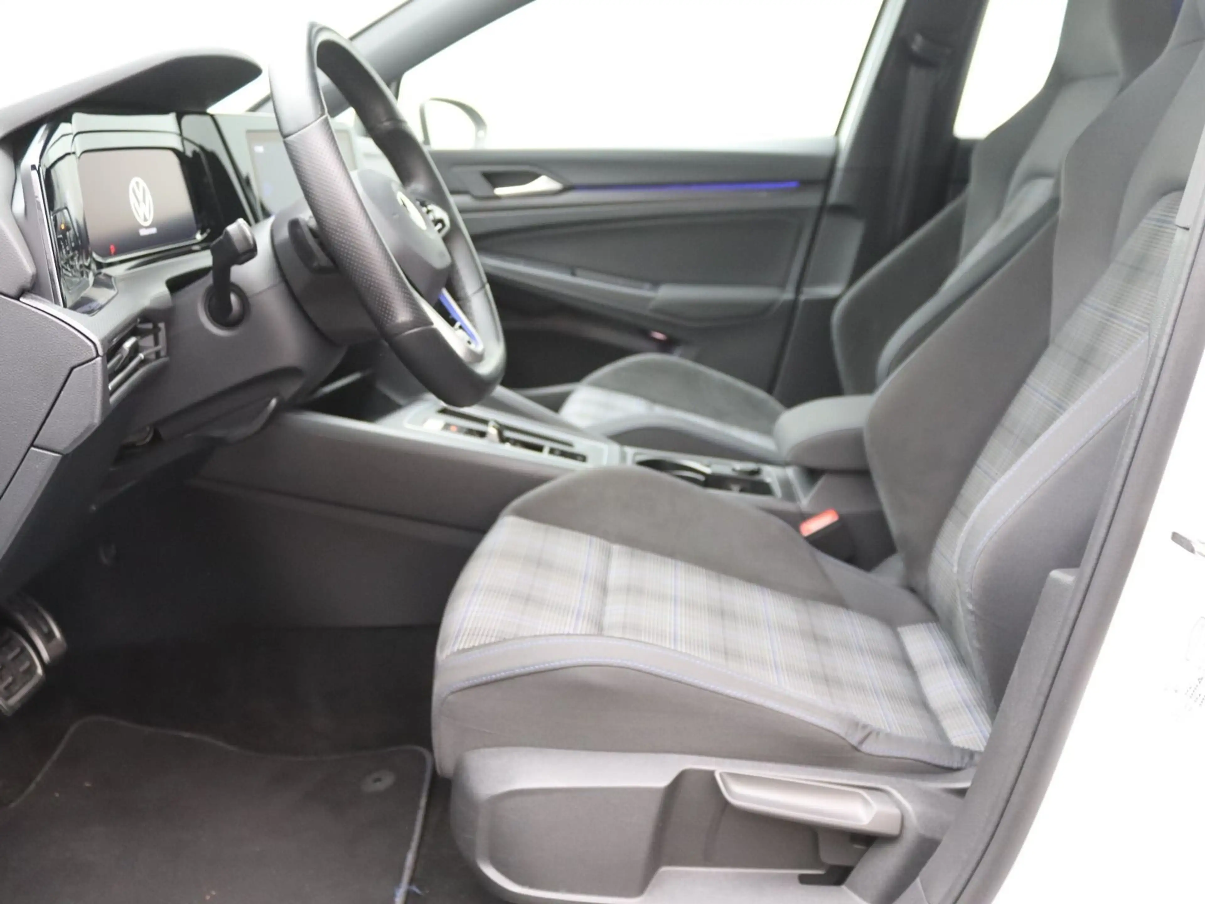 Volkswagen Golf GTE VIII GTE 1.4 eHybrid DSG / CarPlay, LED+ — photo 13
